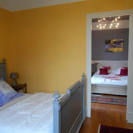 Bed & Breakfast Chambon Domaine De La Source 3*